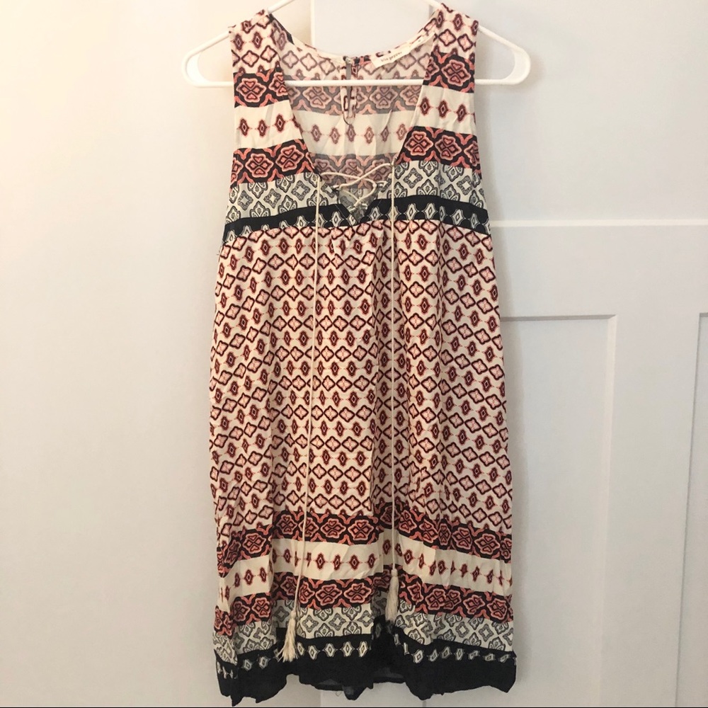 Orange and Navy Sleeveless Dress Size: Medium